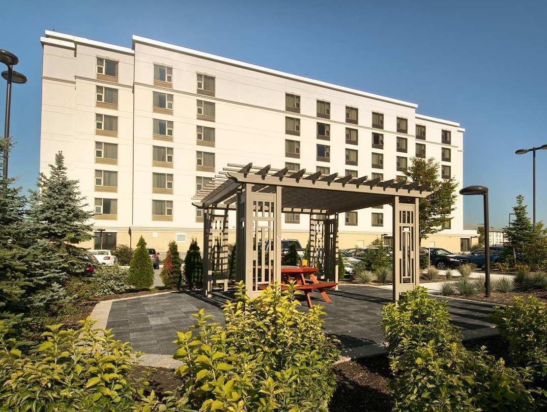Hampton Inn By Hilton Toronto Airport Corporate Centre Экстерьер фото